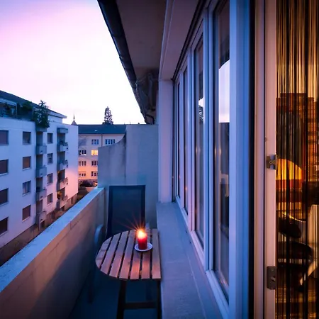 Apartment Special Retreat & Home-office & Workplace